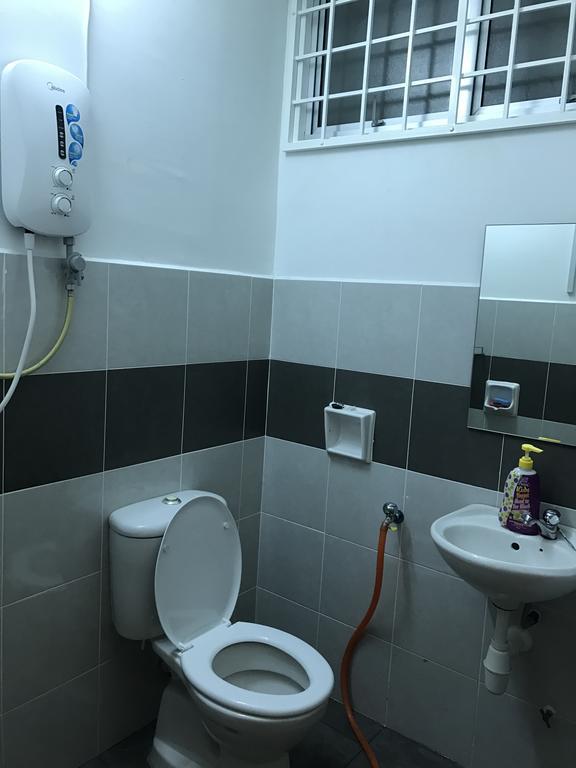 Apartment In Ladang Tok Pelam Куала Теренгану Екстериор снимка